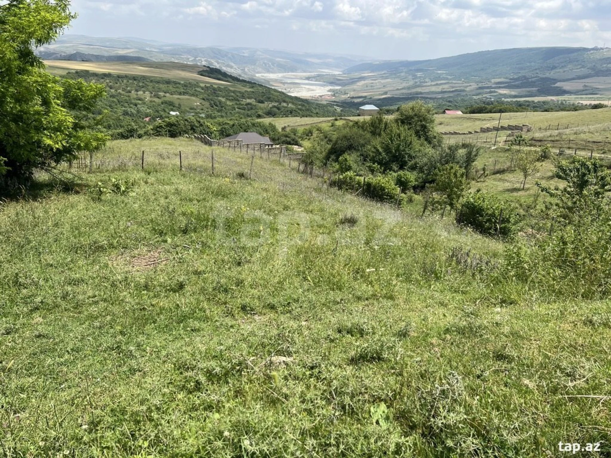 Satılır torpaq sahəsi