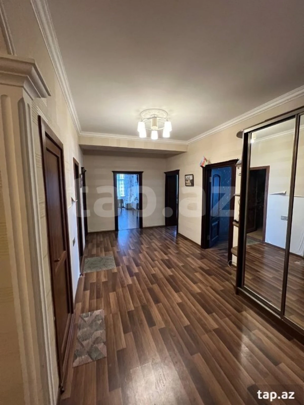 Kirayə verilir 3 otaqlı yeni tikili 90 m²