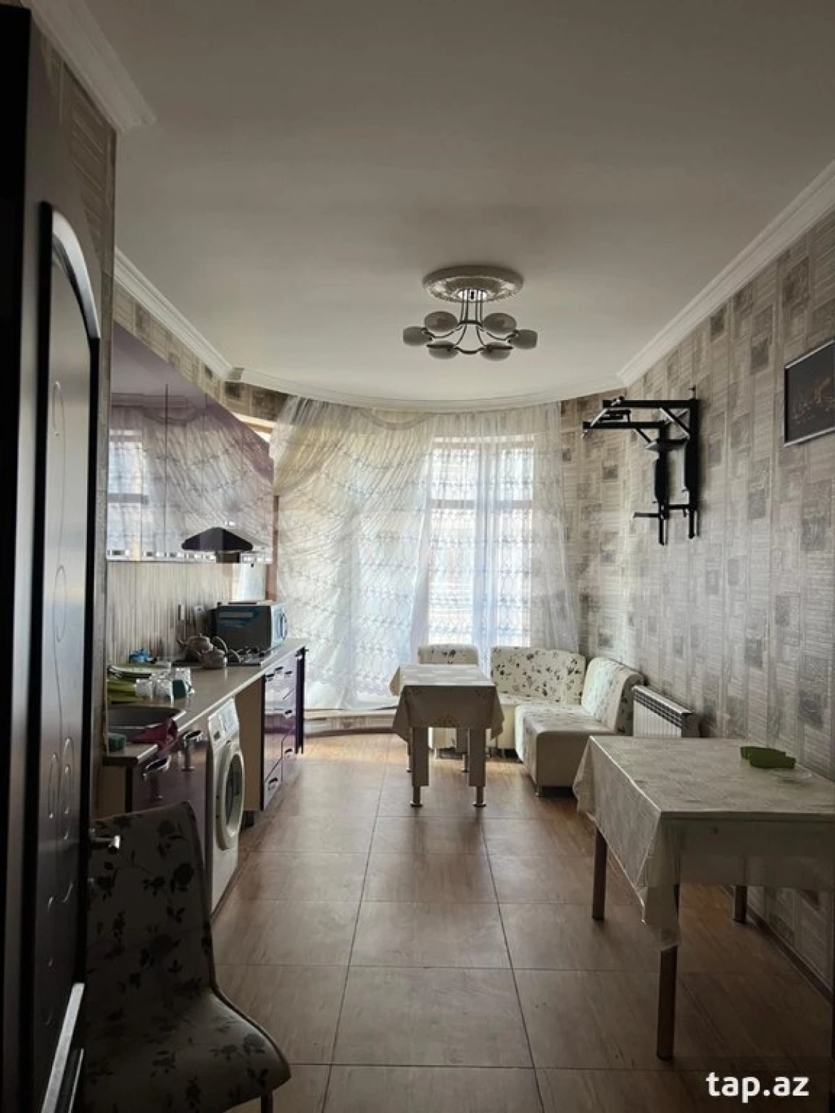 Kirayə verilir 3 otaqlı yeni tikili 90 m²