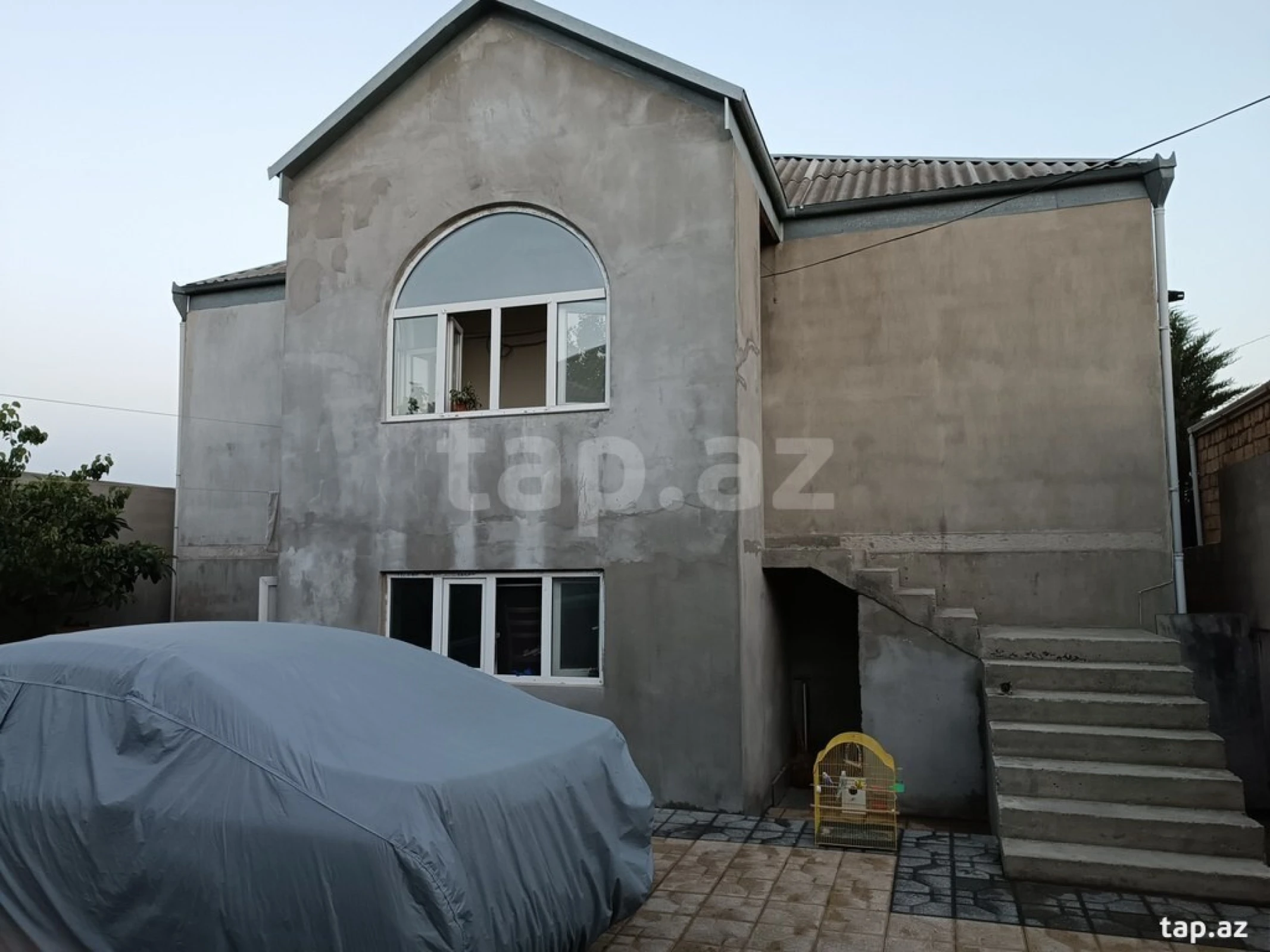 Satılır 4 otaqlı həyət evi 140 m²