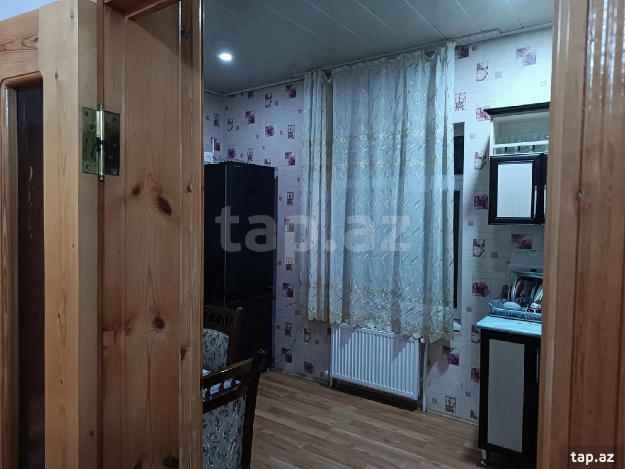 Satılır 4 otaqlı həyət evi 140 m²