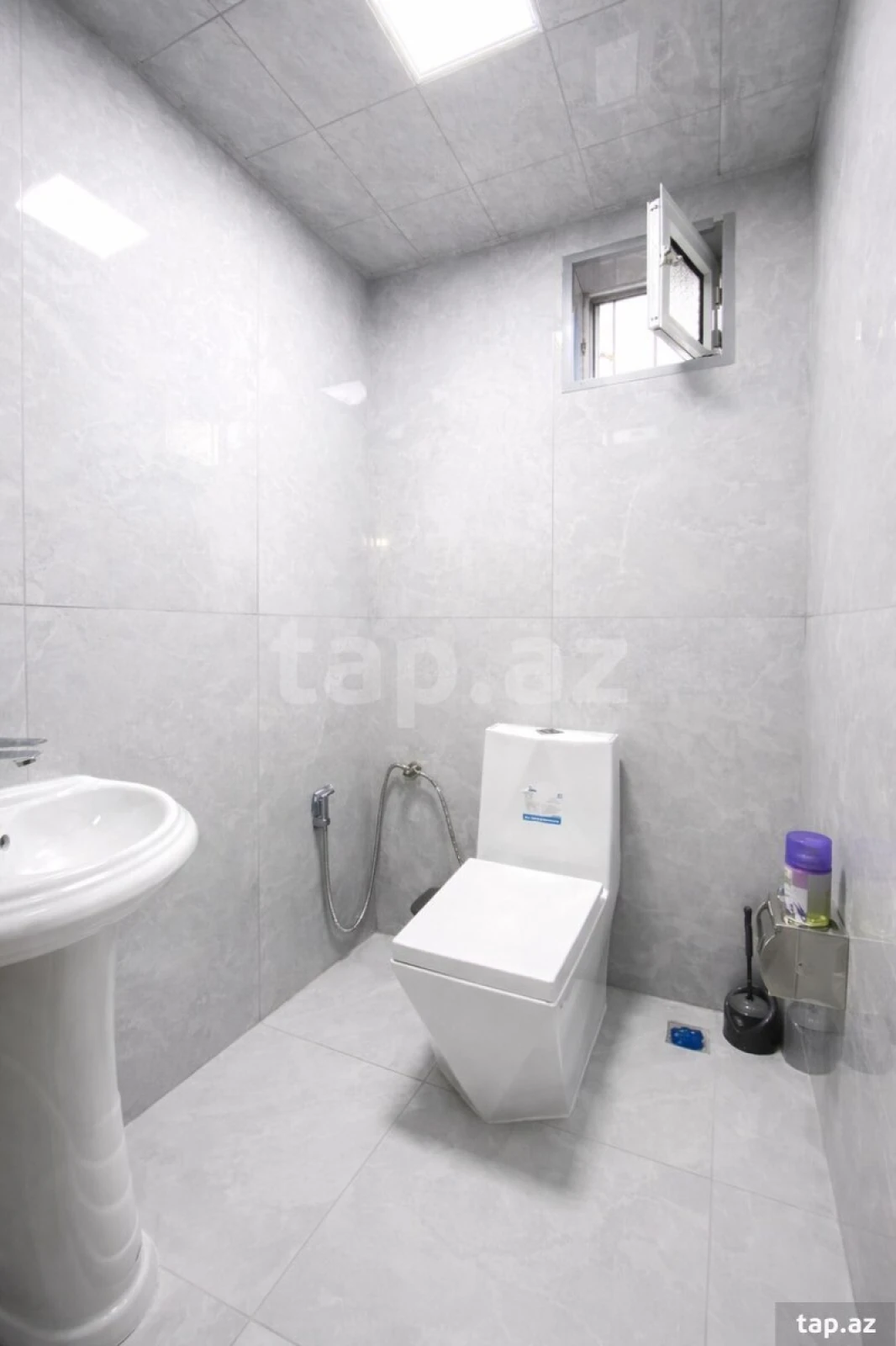 Kirayə verilir 4 otaqlı həyət evi