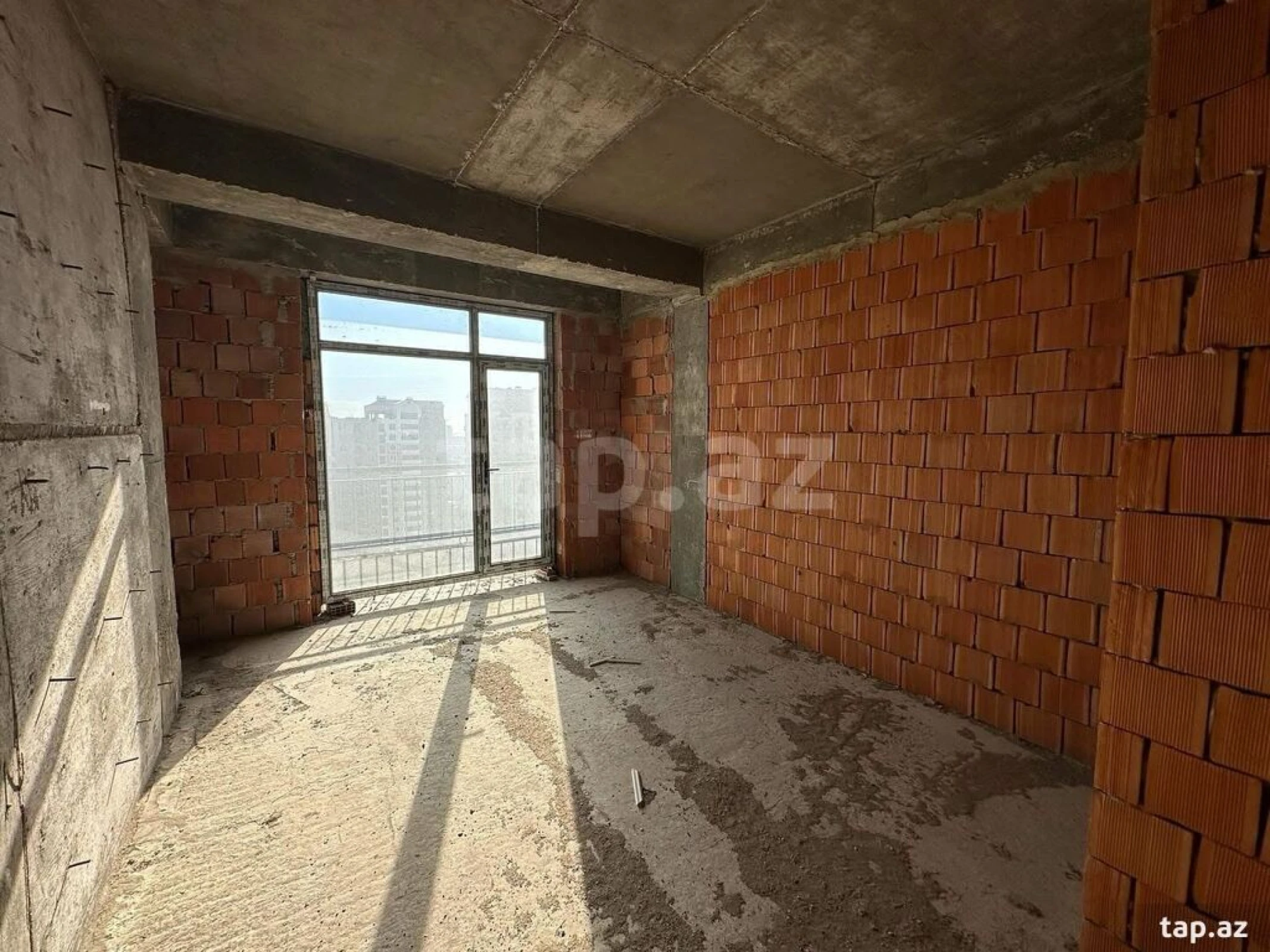 Satılır 3 otaqlı yeni tikili 122 m²