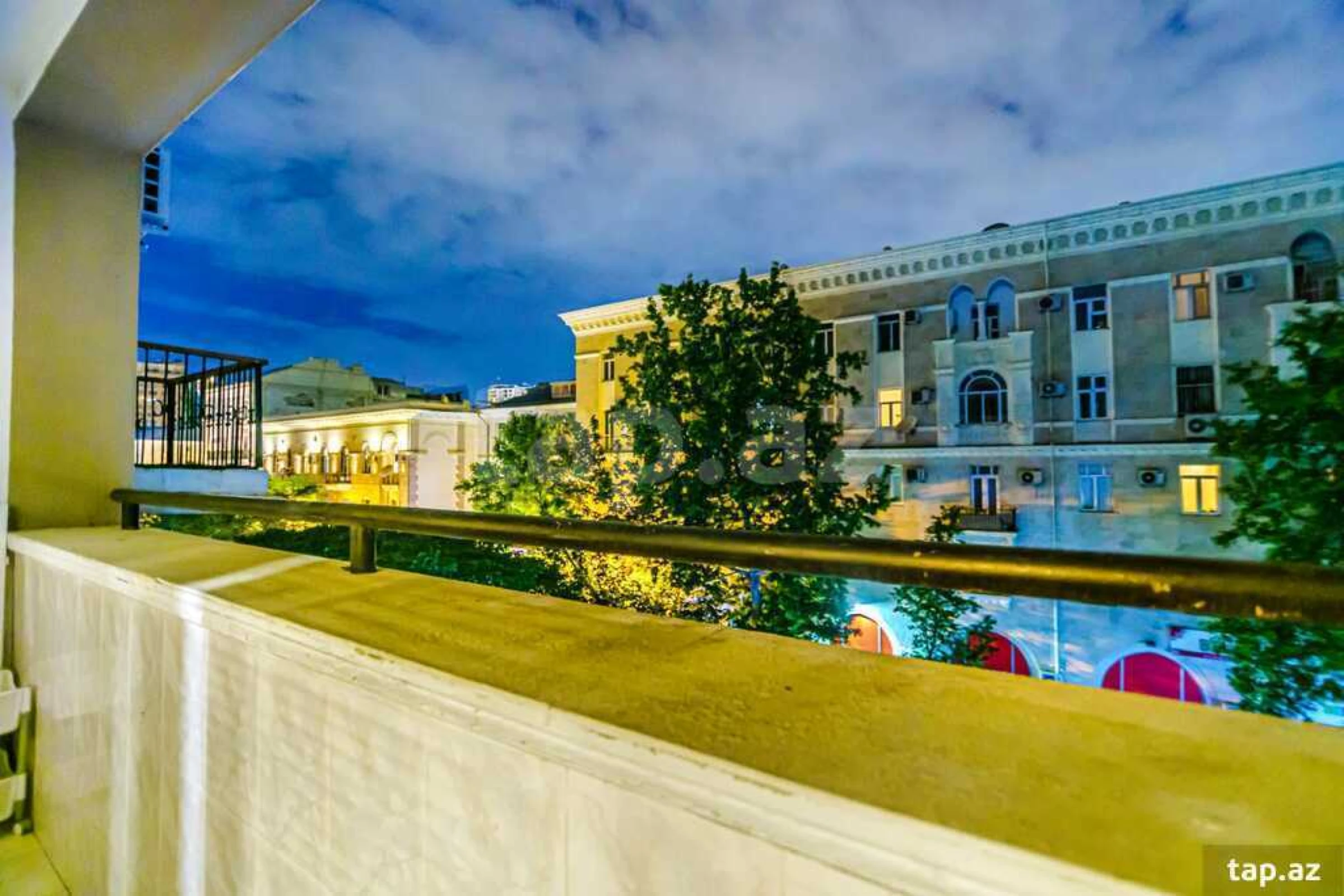 Kirayə verilir 3 otaqlı mənzil 85 m²