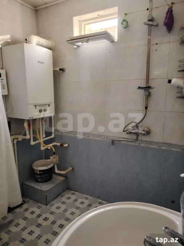 Satılır 3 otaqlı həyət evi