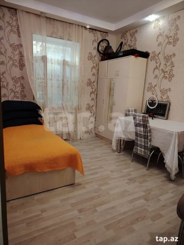 Satılır 3 otaqlı həyət evi