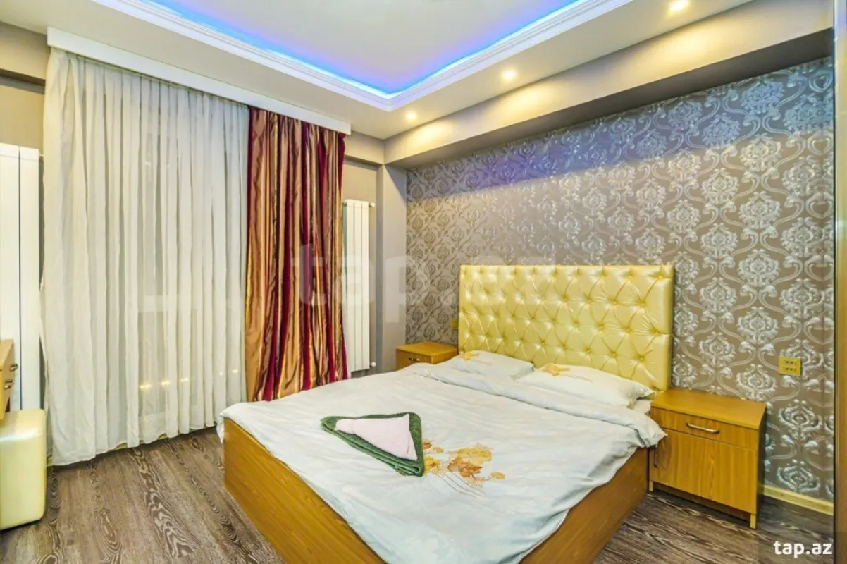 Kirayə verilir 3 otaqlı mənzil 110 m²