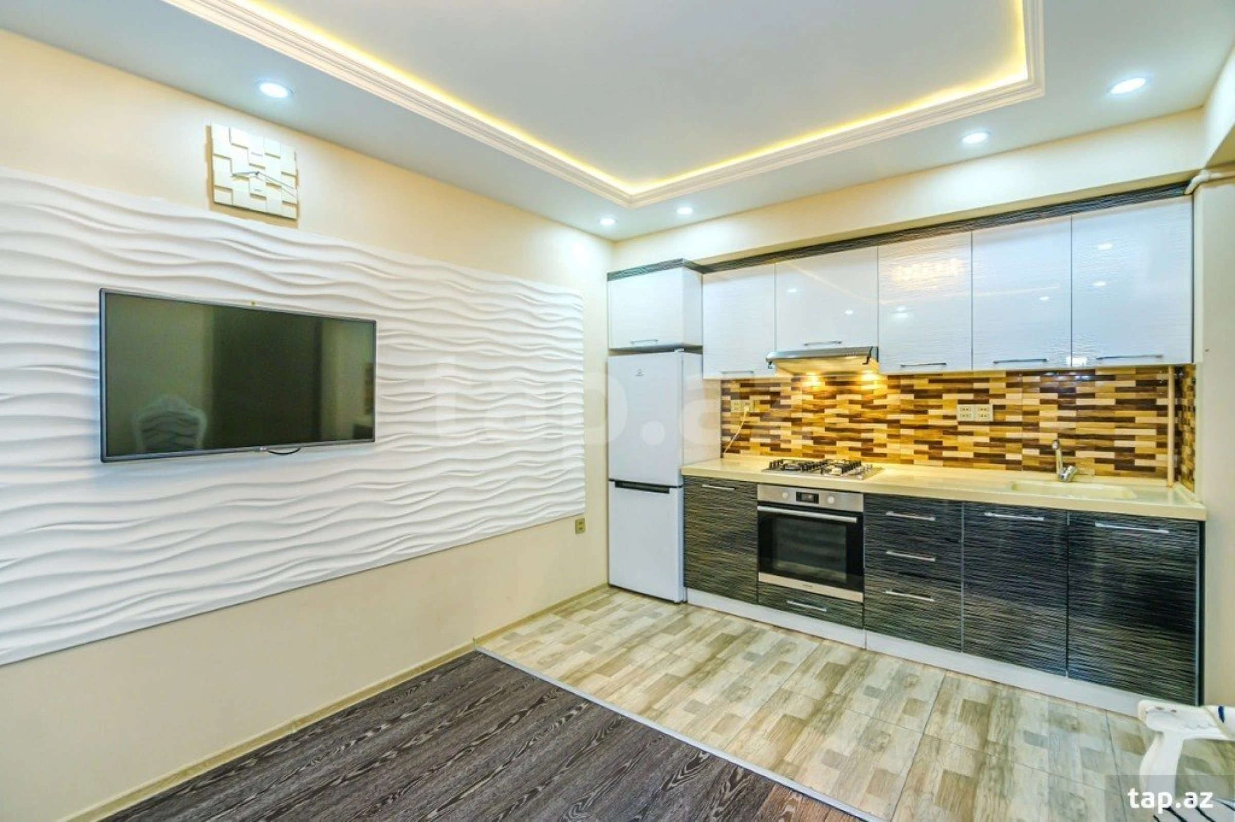 Kirayə verilir 3 otaqlı mənzil 110 m²
