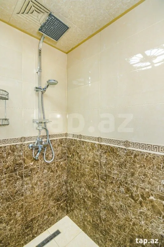 Kirayə verilir 3 otaqlı mənzil 110 m²