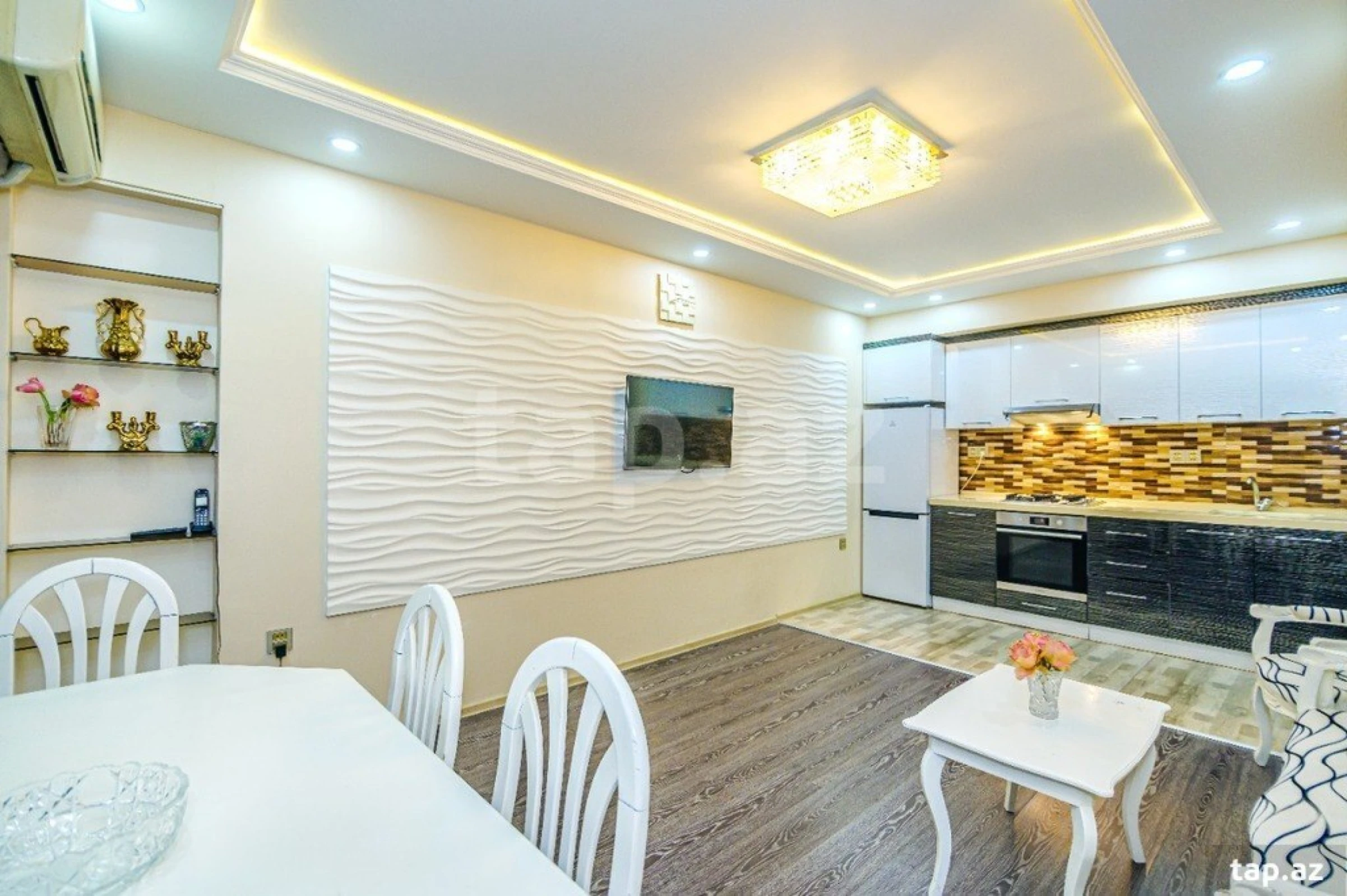Kirayə verilir 3 otaqlı mənzil 110 m²