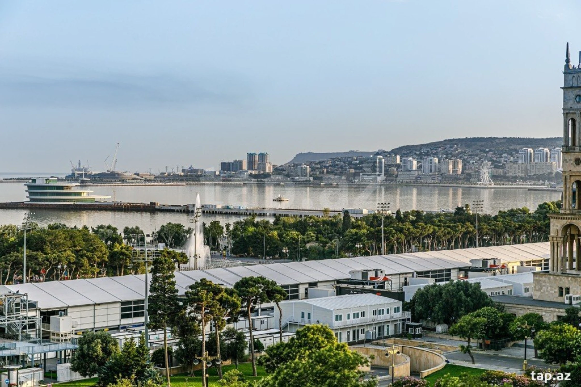 Kirayə verilir 3 otaqlı mənzil 135 m²