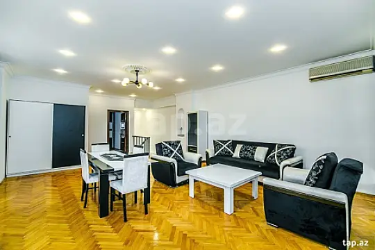 Kirayə verilir 3 otaqlı mənzil 135 m² — Bakı, Səbail 3 otaq 135.00 m²