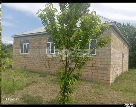 Satılır 2 otaqlı həyət evi