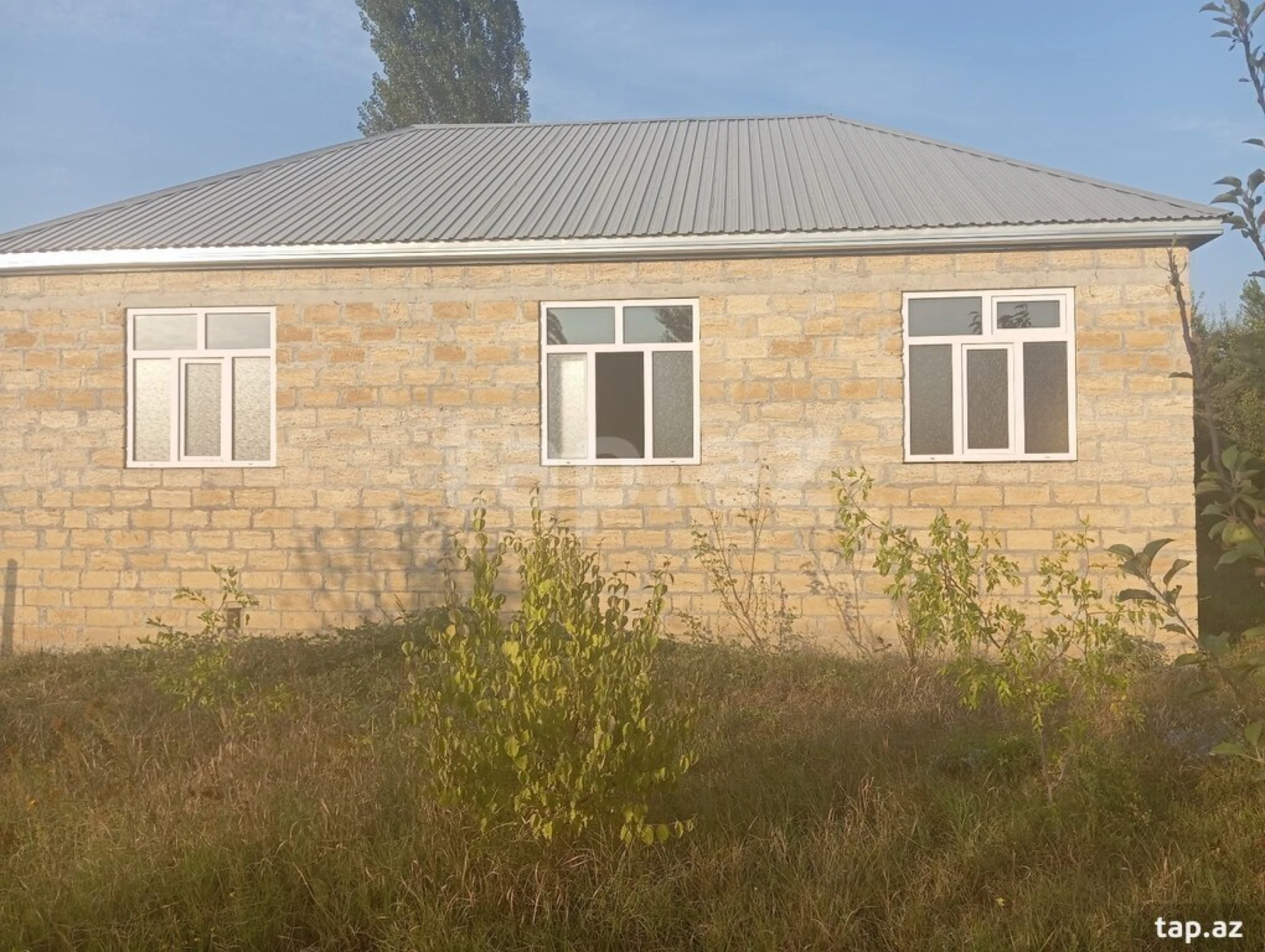 Satılır 2 otaqlı həyət evi