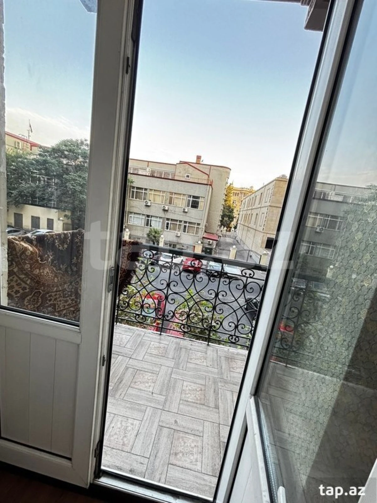 Kirayə verilir 3 otaqlı yeni tikili 84 m²