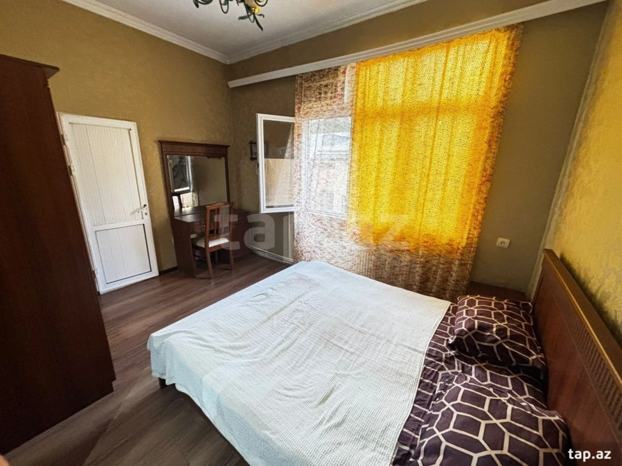 Kirayə verilir 3 otaqlı yeni tikili 84 m²