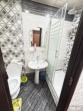 Kirayə verilir 3 otaqlı yeni tikili 84 m²