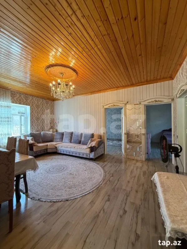Satılır 3 otaqlı həyət evi