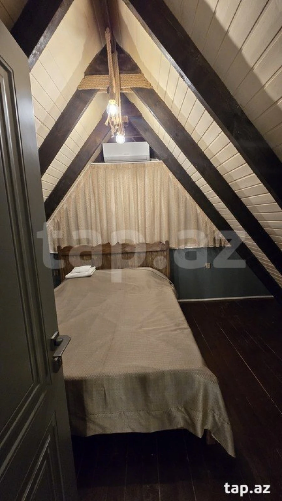 Kirayə verilir 4 otaqlı həyət evi