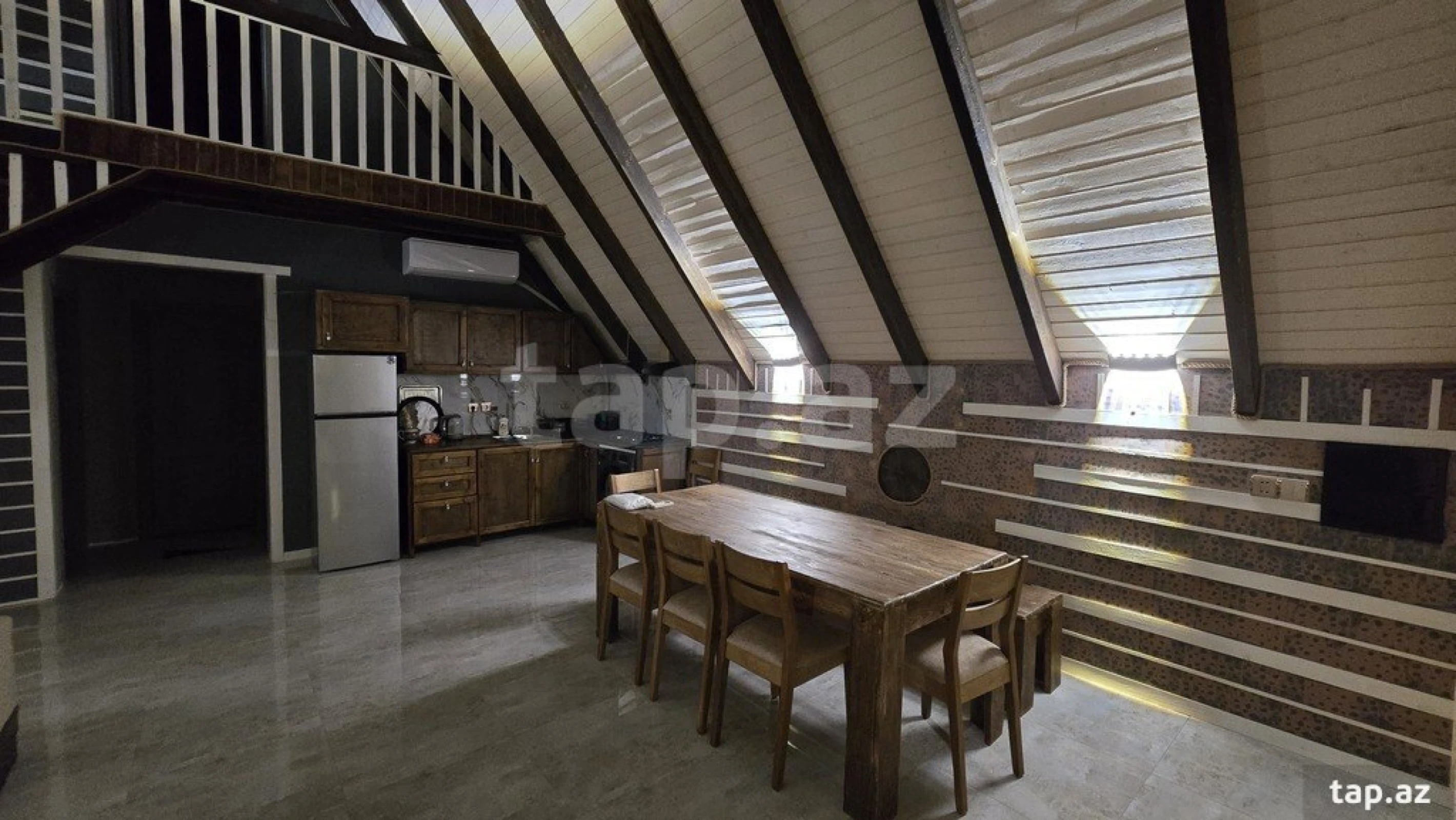 Kirayə verilir 4 otaqlı həyət evi