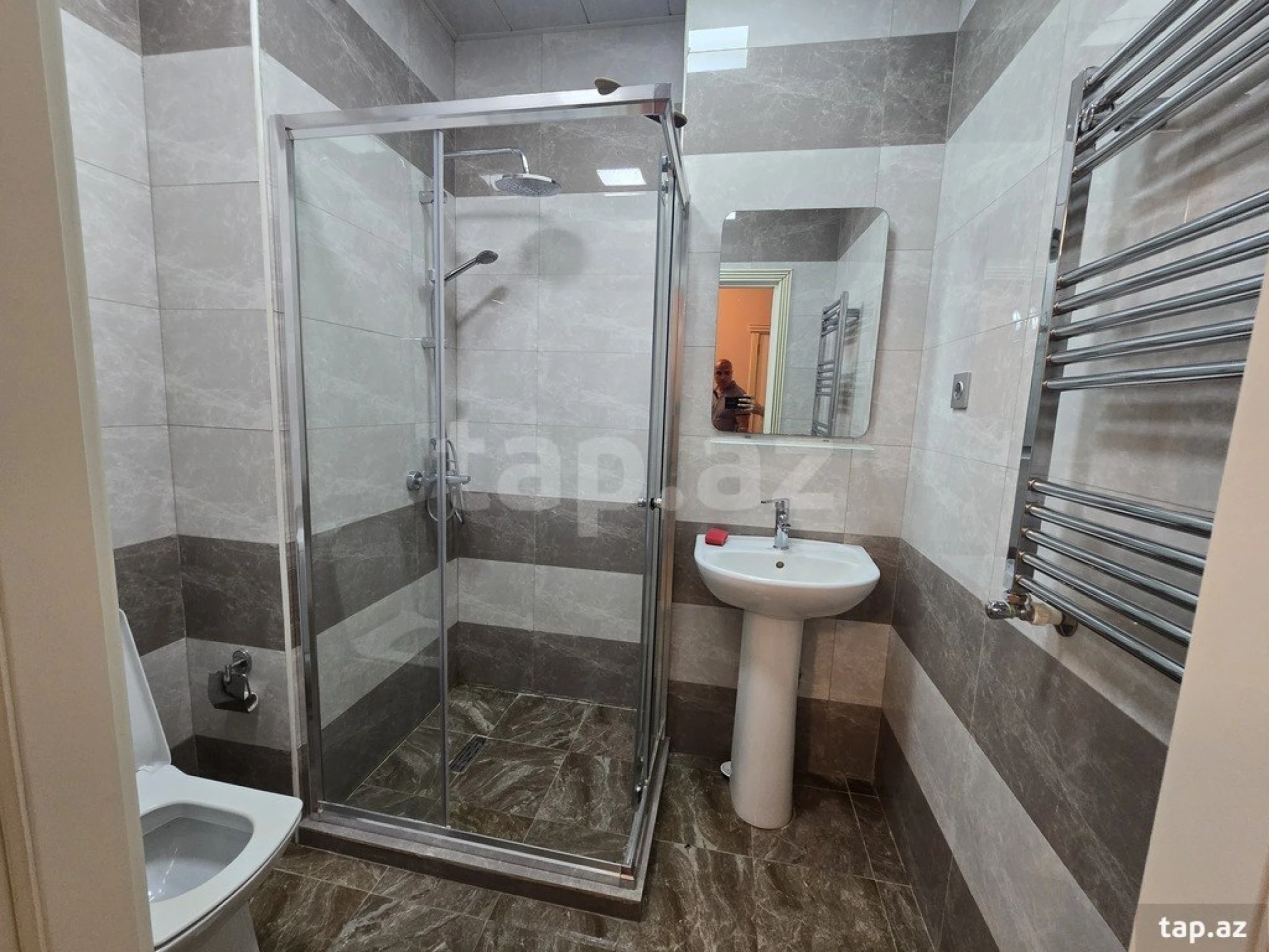 Satılır 3 otaqlı yeni tikili 97 m²