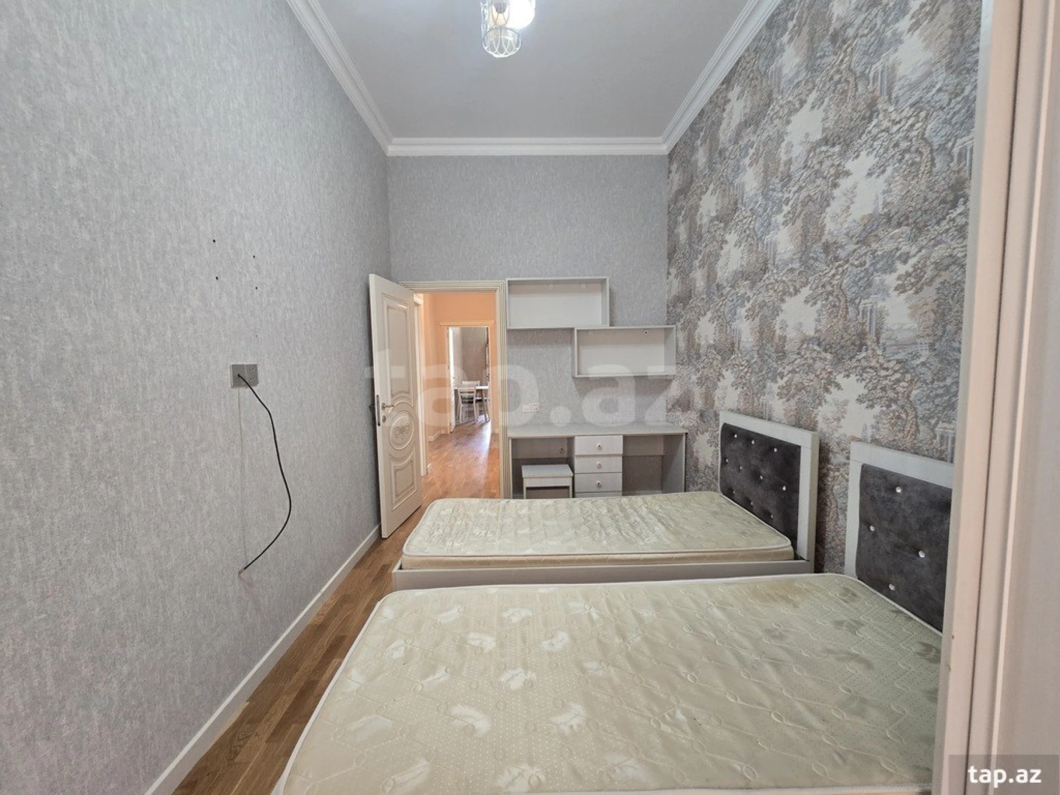 Satılır 3 otaqlı yeni tikili 97 m²