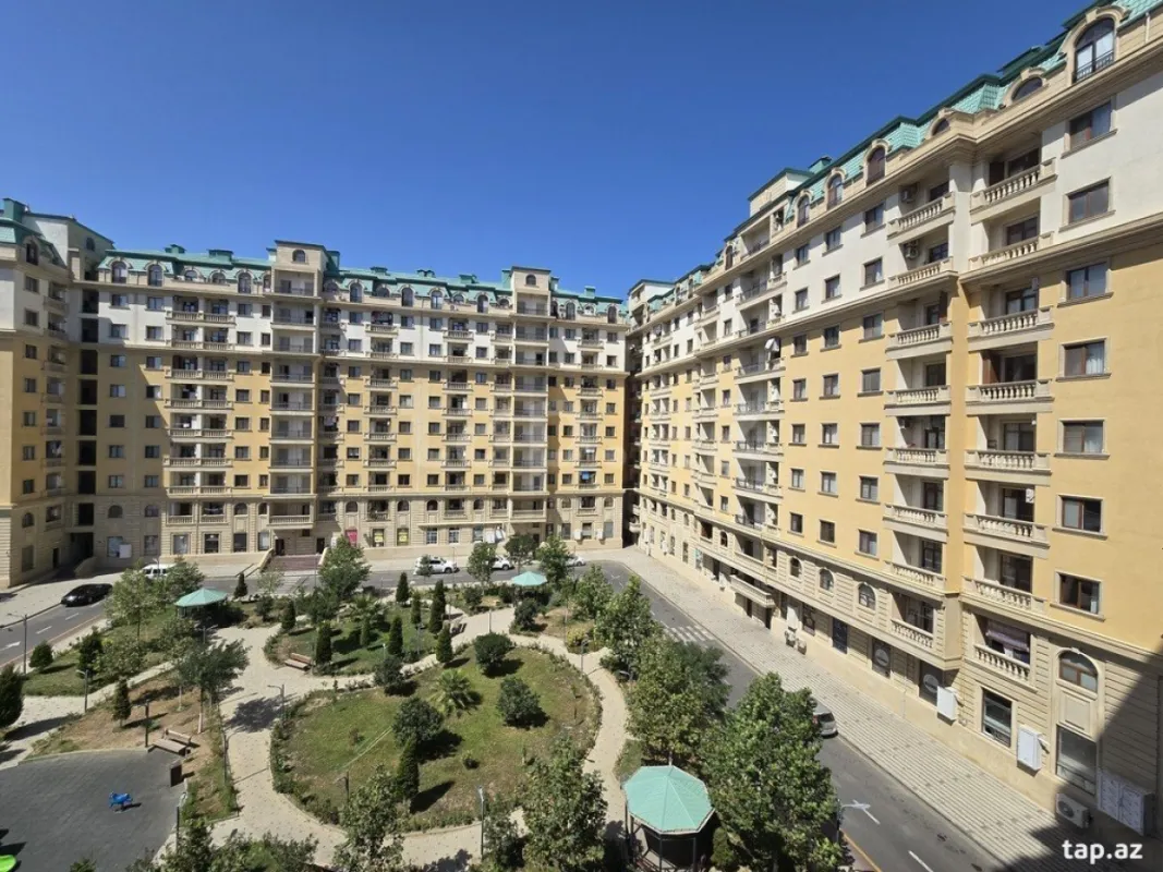 Satılır 3 otaqlı yeni tikili 97 m²