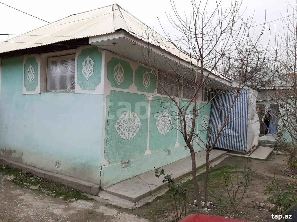 Satılır 3 otaqlı həyət evi 25 m²