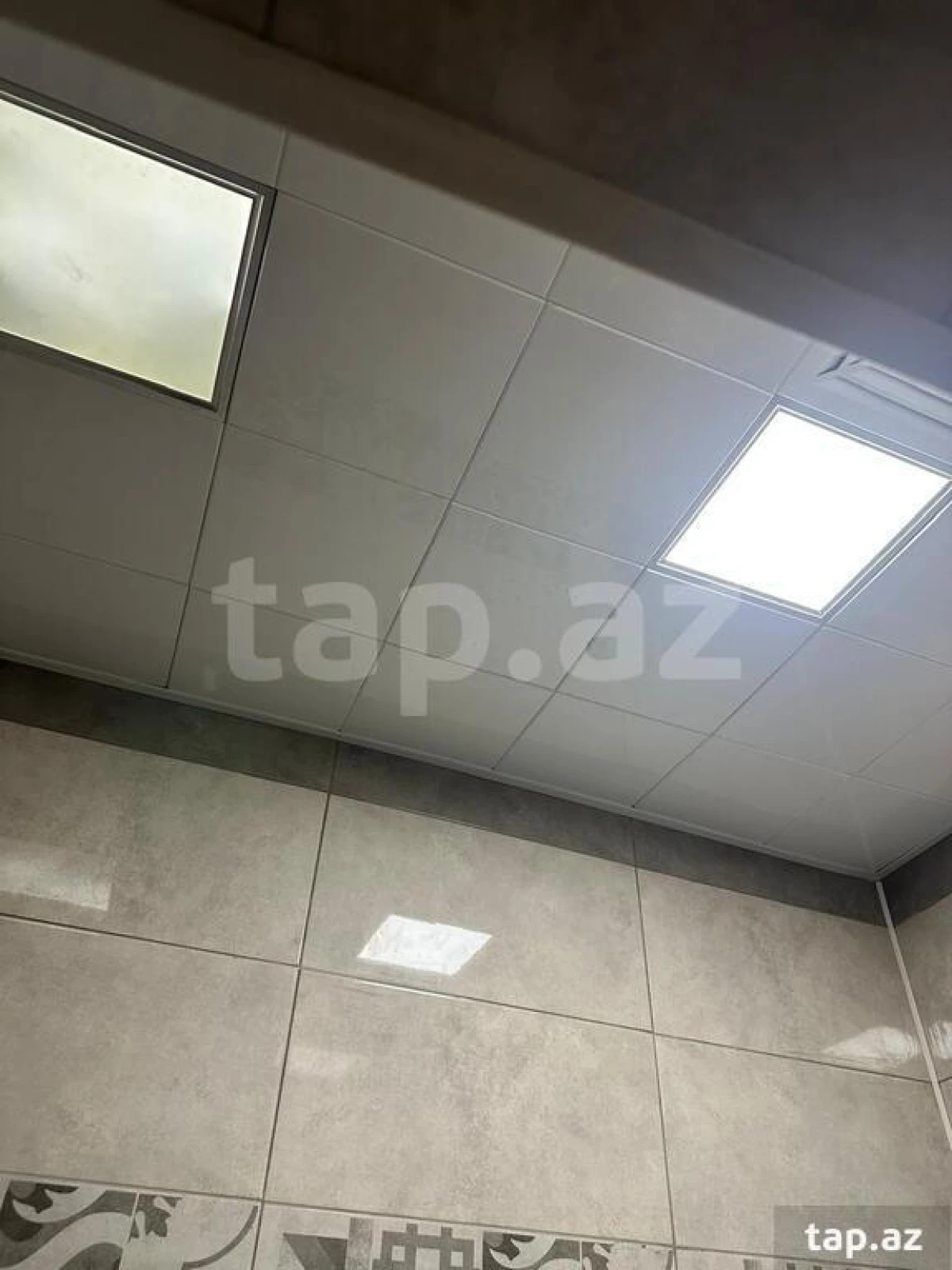 Satılır 3 otaqlı yeni tikili 76 m²