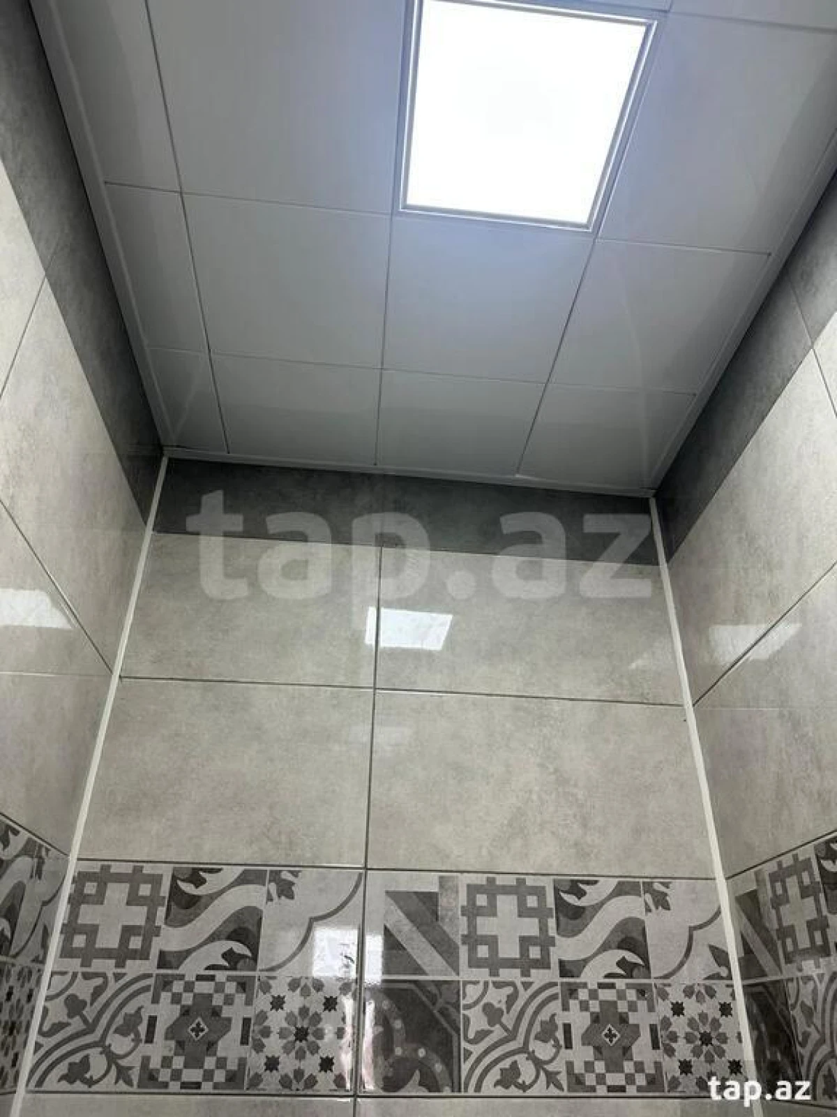 Satılır 3 otaqlı yeni tikili 76 m²