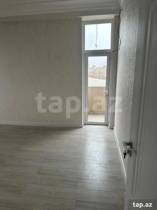 Satılır 3 otaqlı yeni tikili 76 m²