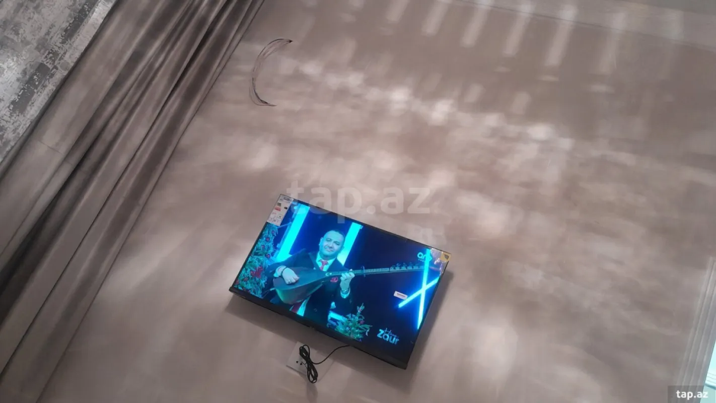 Kirayə verilir 2 otaqlı yeni tikili 50 m²