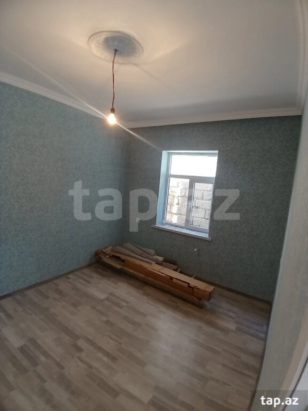 Satılır 4 otaqlı həyət evi