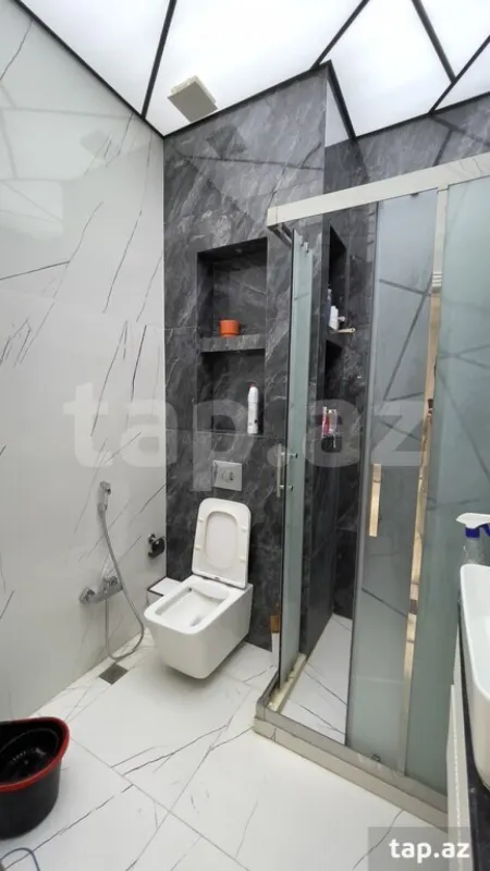 Kirayə verilir 3 otaqlı yeni tikili 72 m²