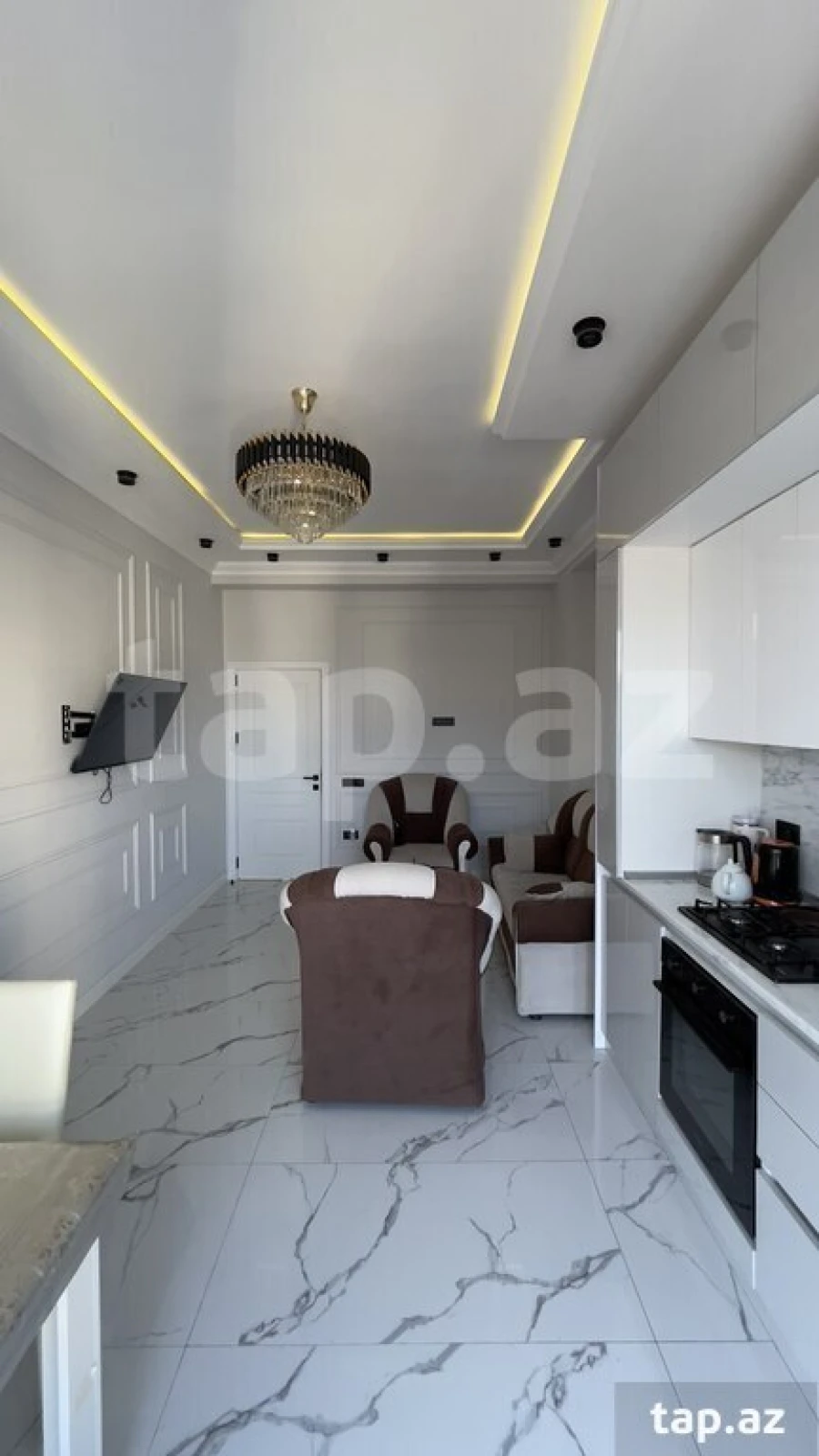 Kirayə verilir 3 otaqlı yeni tikili 72 m²