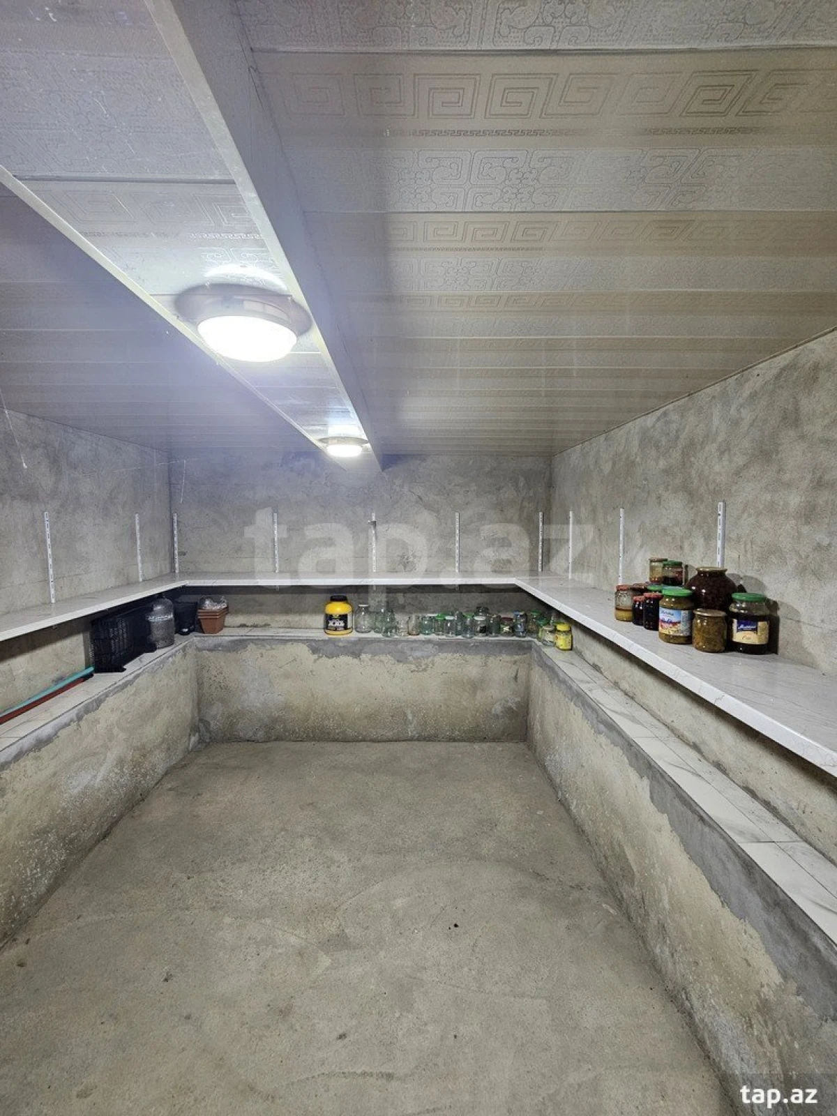 Satılır 3 otaqlı həyət evi