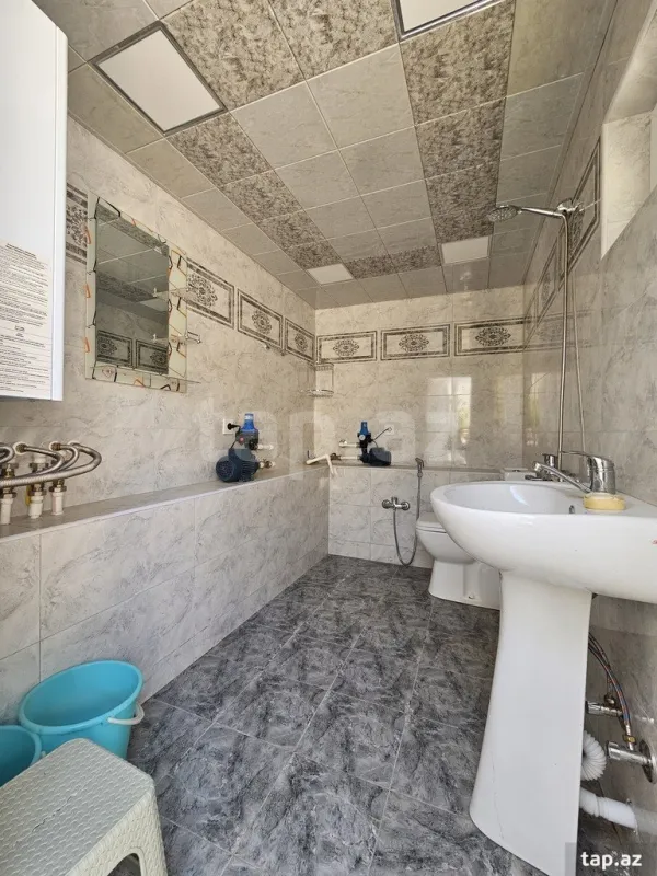 Satılır 3 otaqlı həyət evi