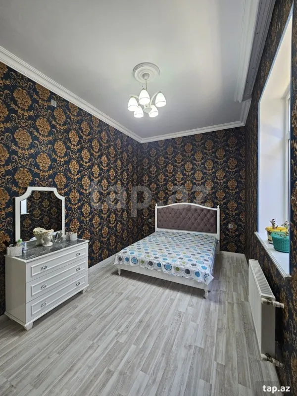 Satılır 3 otaqlı həyət evi