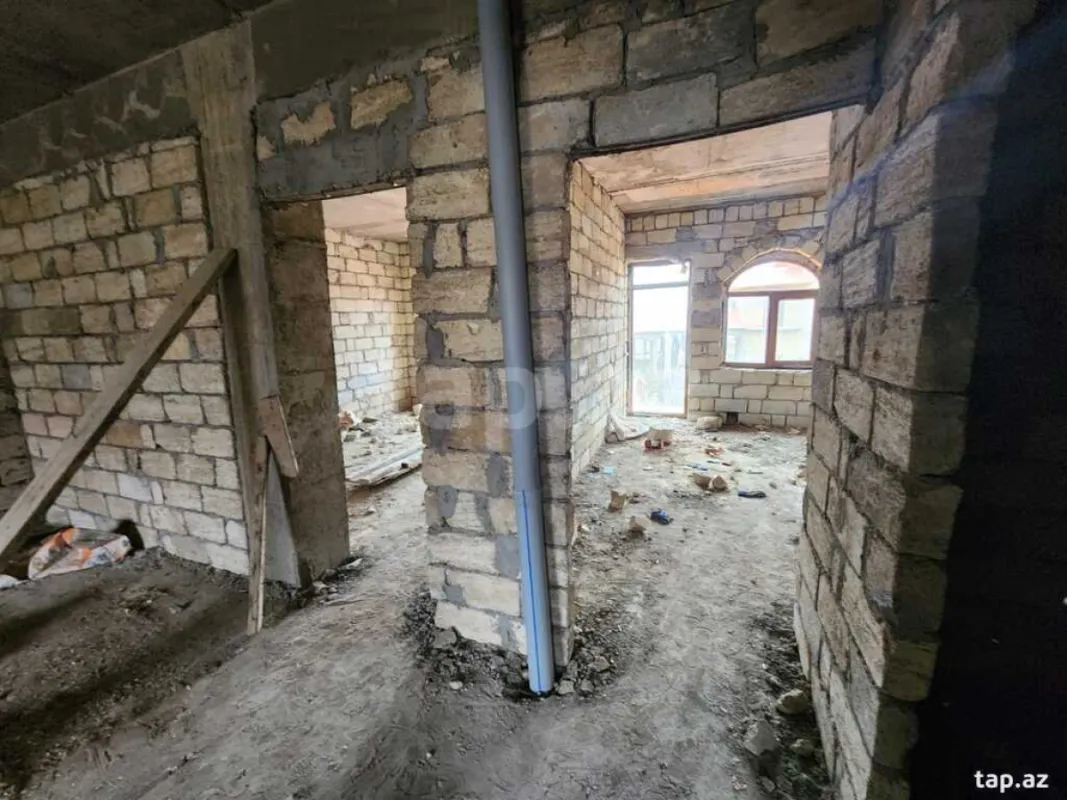 Satılır 2 otaqlı yeni tikili 80 m²