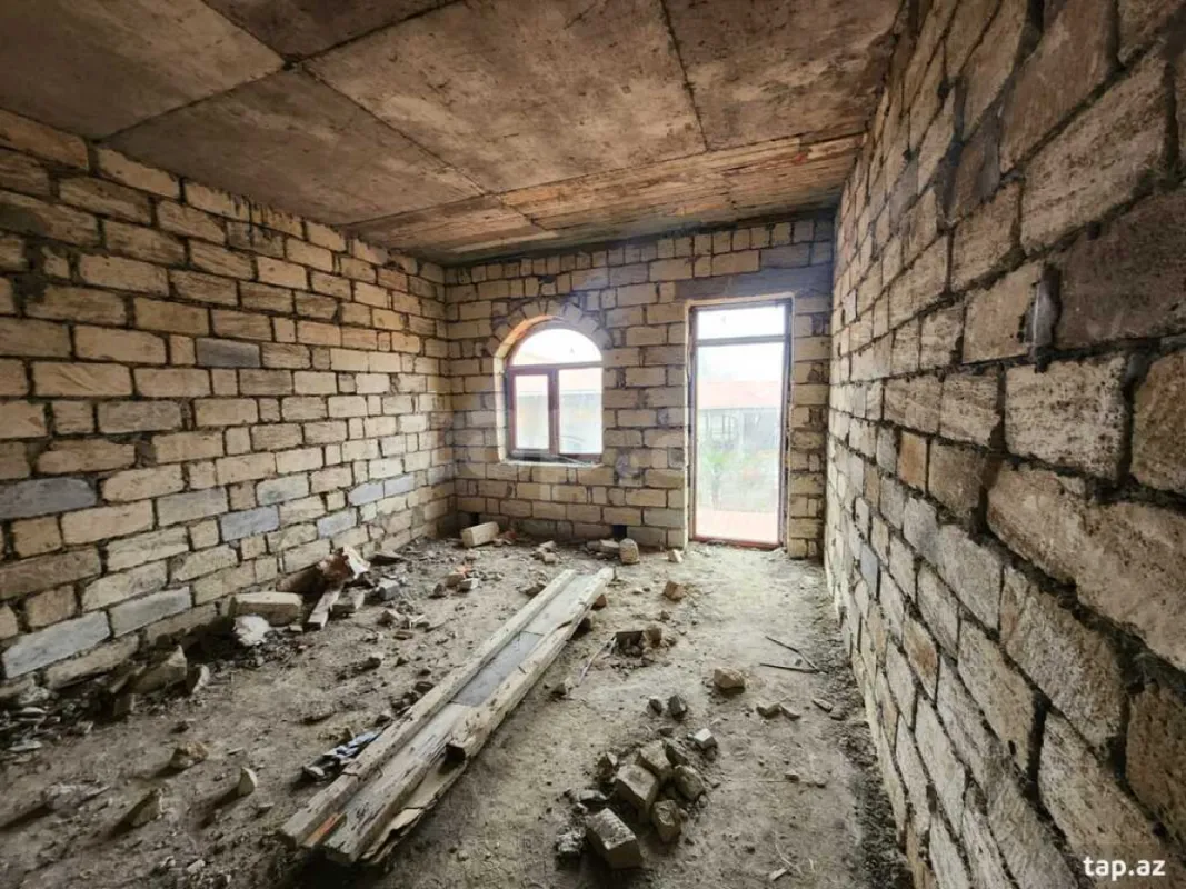 Satılır 2 otaqlı yeni tikili 80 m²