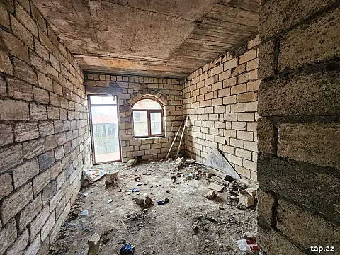 Satılır 2 otaqlı yeni tikili 80 m²