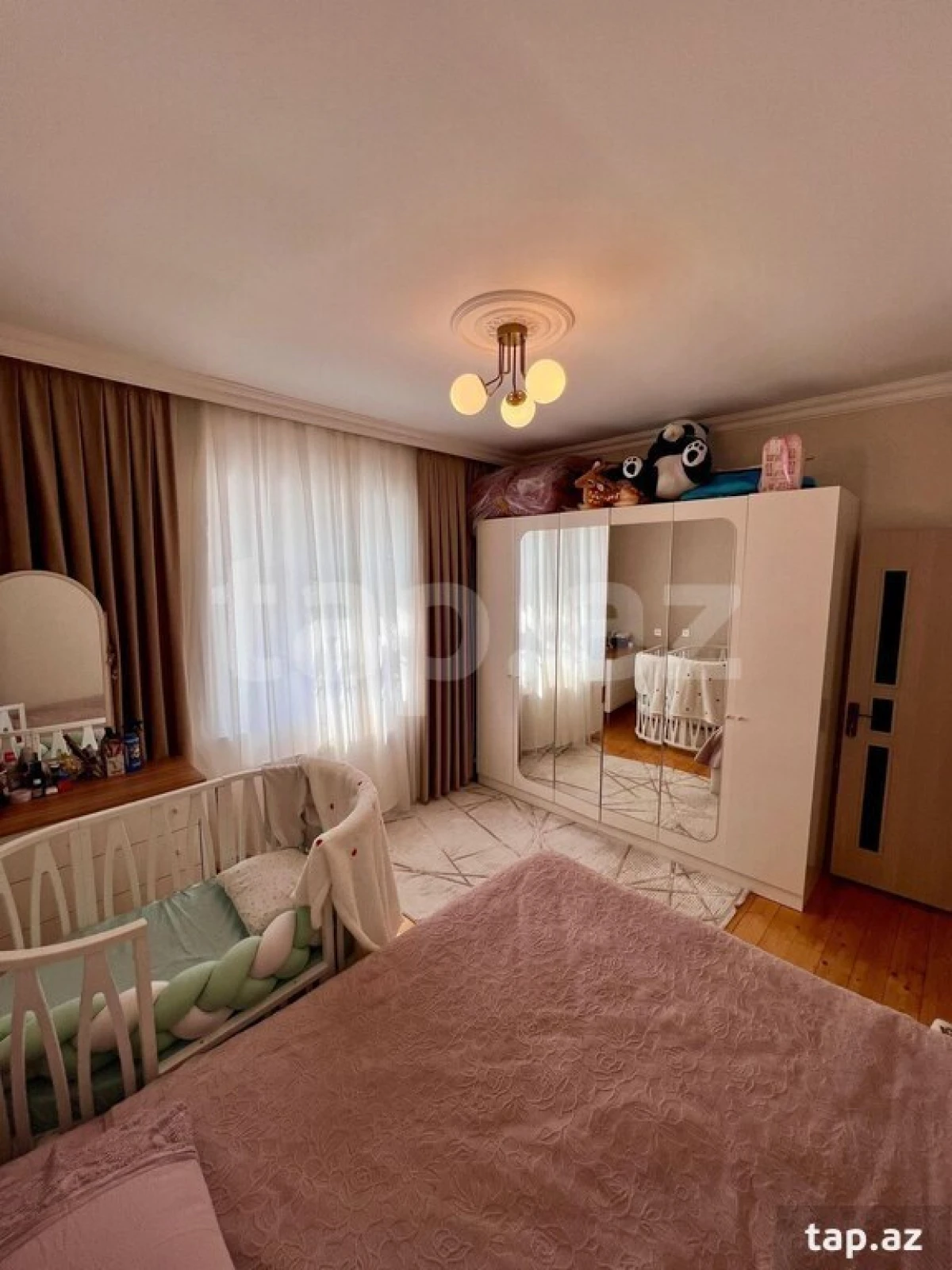 Satılır 3 otaqlı həyət evi