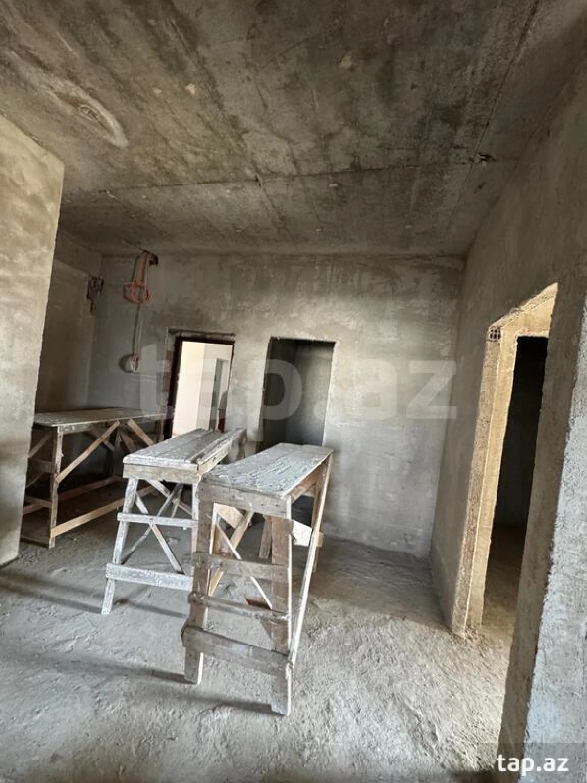 Satılır 3 otaqlı yeni tikili 130 m²