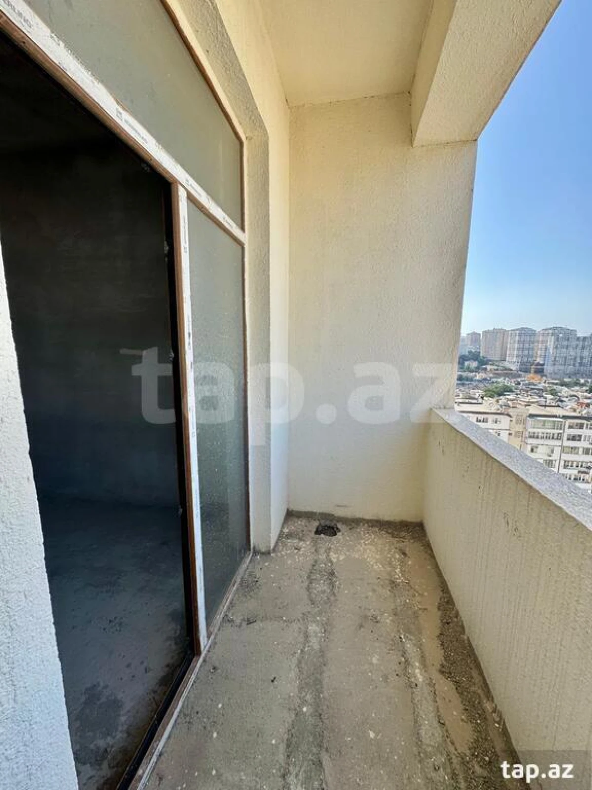 Satılır 3 otaqlı yeni tikili 130 m²