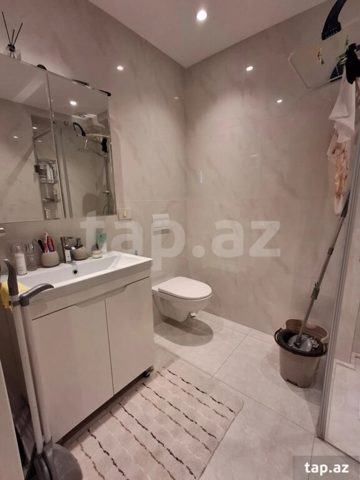 Satılır 2 otaqlı mənzil 55 m²