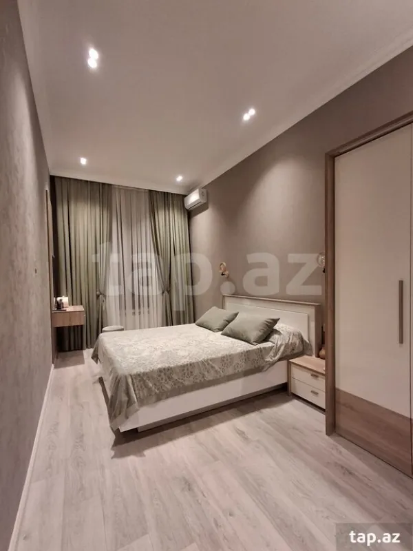 Satılır 2 otaqlı mənzil 55 m²