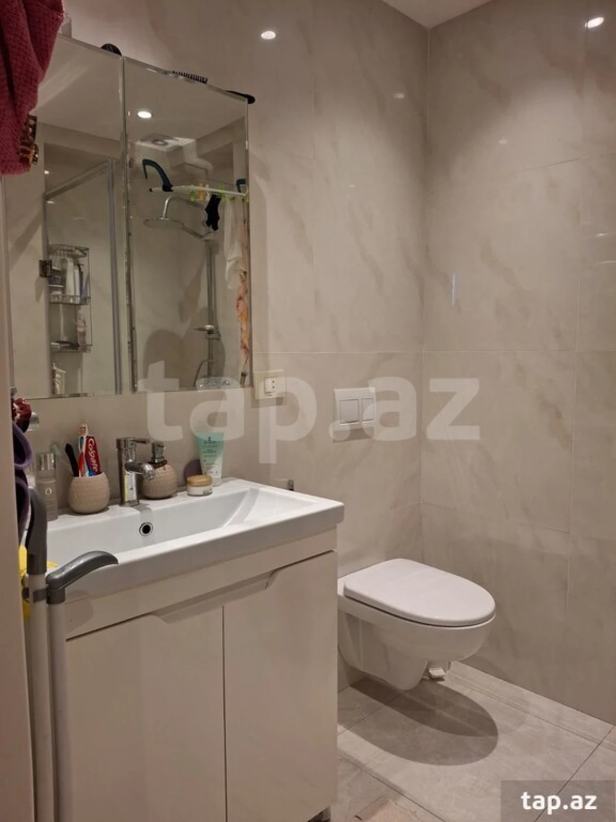 Satılır 2 otaqlı mənzil 55 m²