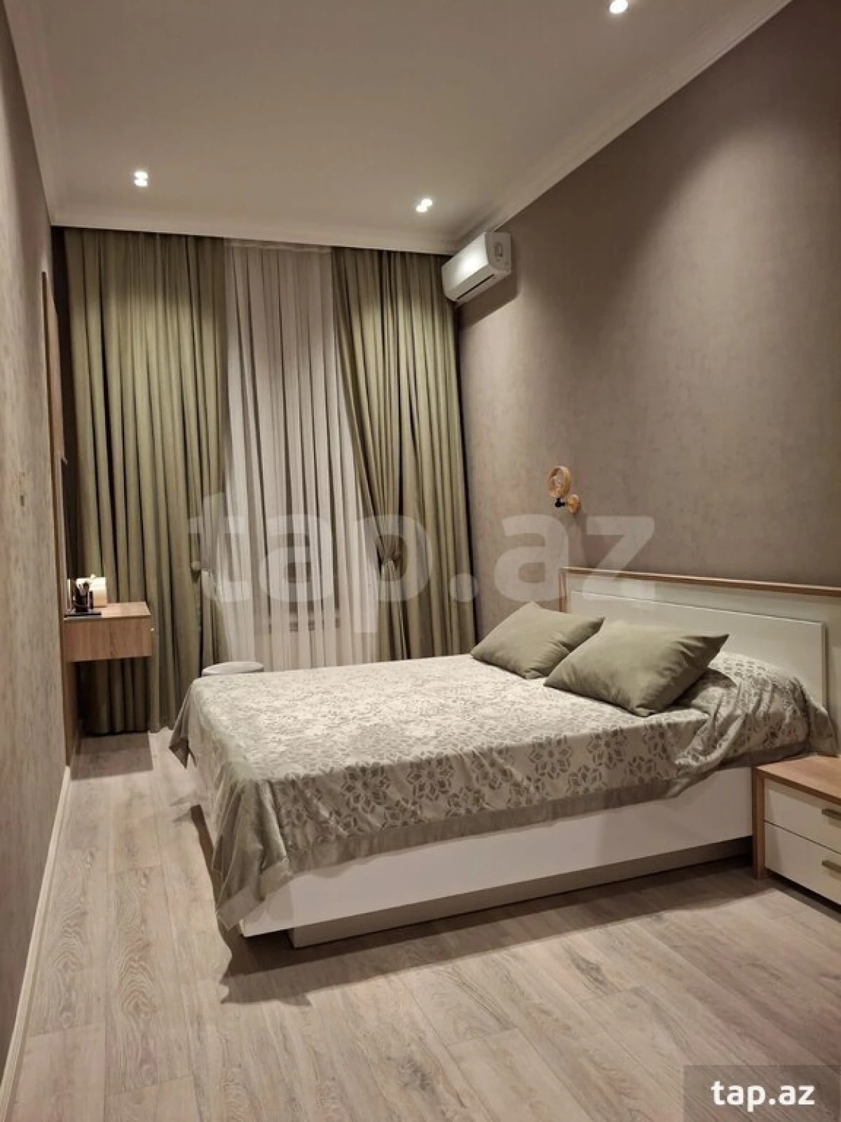 Satılır 2 otaqlı mənzil 55 m²