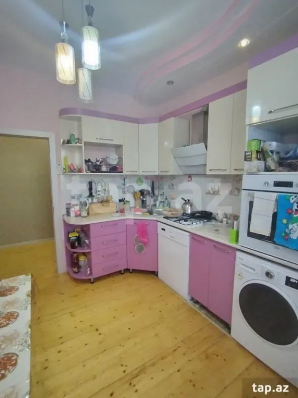 Satılır 4 otaqlı həyət evi