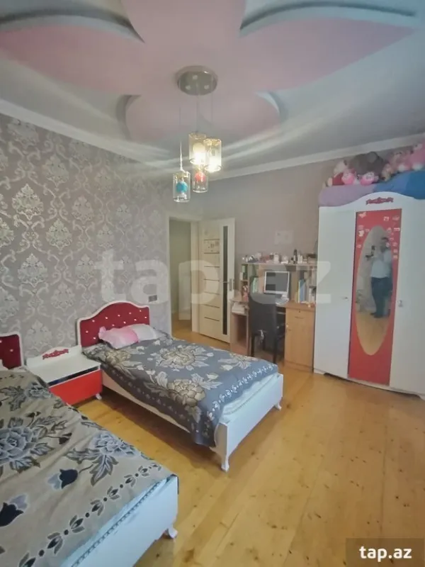 Satılır 4 otaqlı həyət evi